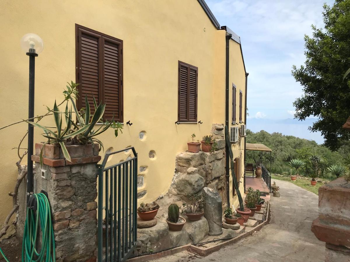 A Casa Di Peppino Villa Greco Tindari Kültér fotó